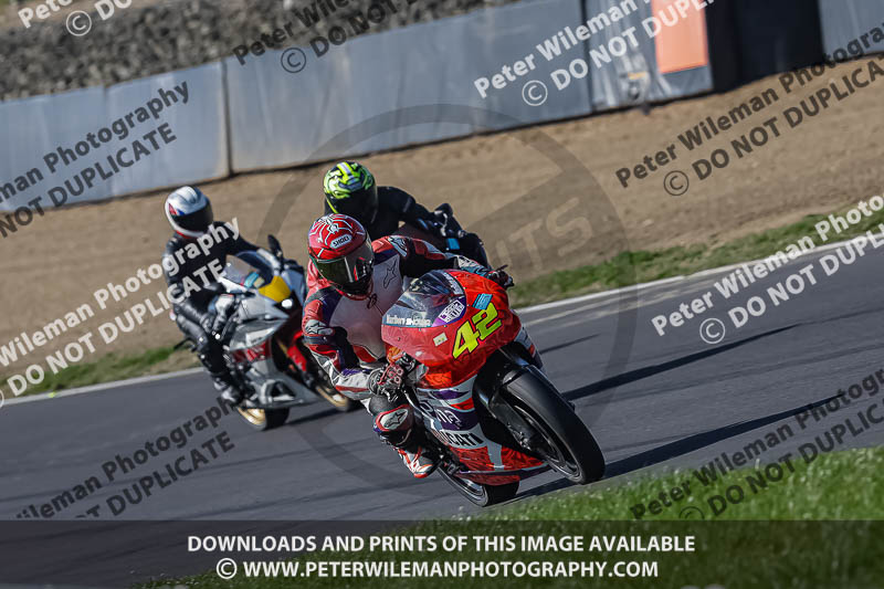 brands hatch photographs;brands no limits trackday;cadwell trackday photographs;enduro digital images;event digital images;eventdigitalimages;no limits trackdays;peter wileman photography;racing digital images;trackday digital images;trackday photos